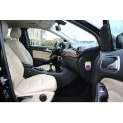 Mercedes-Benz B-Klasse 180 AMBITION NAVI XENON LEER CRUISE 1