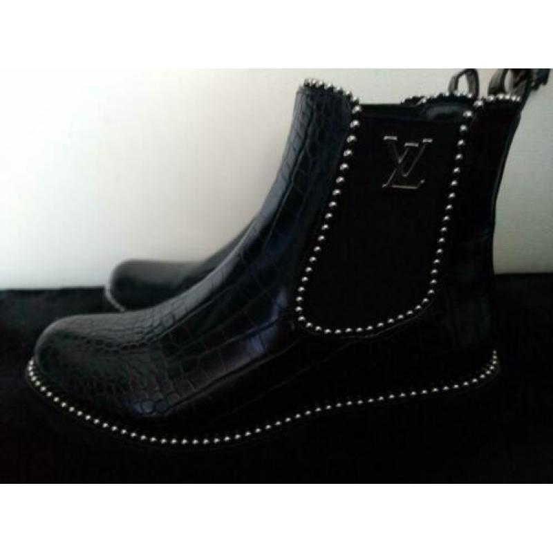 Louis Vuitton boots Maat:40