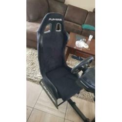 Playseat evolution met T300 rs gt met T3PA