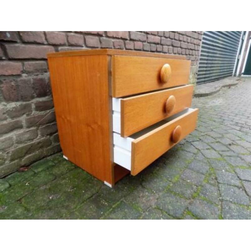 Jaren 70 80 teak retro wandkast ladekast meubel nachtkastje