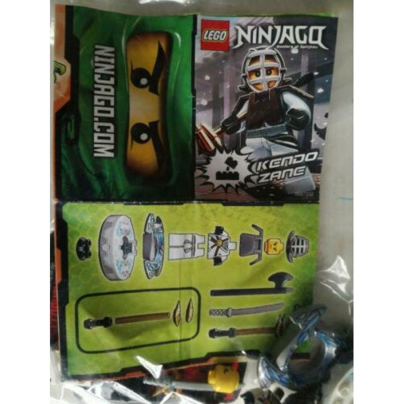 Lego 4 sets, ninjago 2516 +9563, pirates 6239, racers 7967