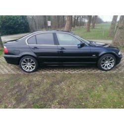 BMW 3-Serie 2.0 I 320 1999 Zwart