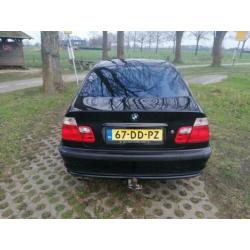 BMW 3-Serie 2.0 I 320 1999 Zwart