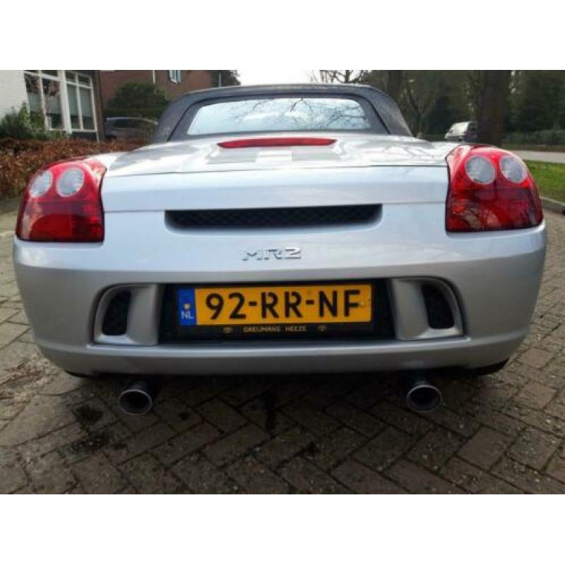 Toyota MR2 1.8 16V 2005 Grijs