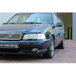 Volvo V70 2.3 R AWD AUTOMAAT YOUNGTIMER BTW AUTO (bj 1998)