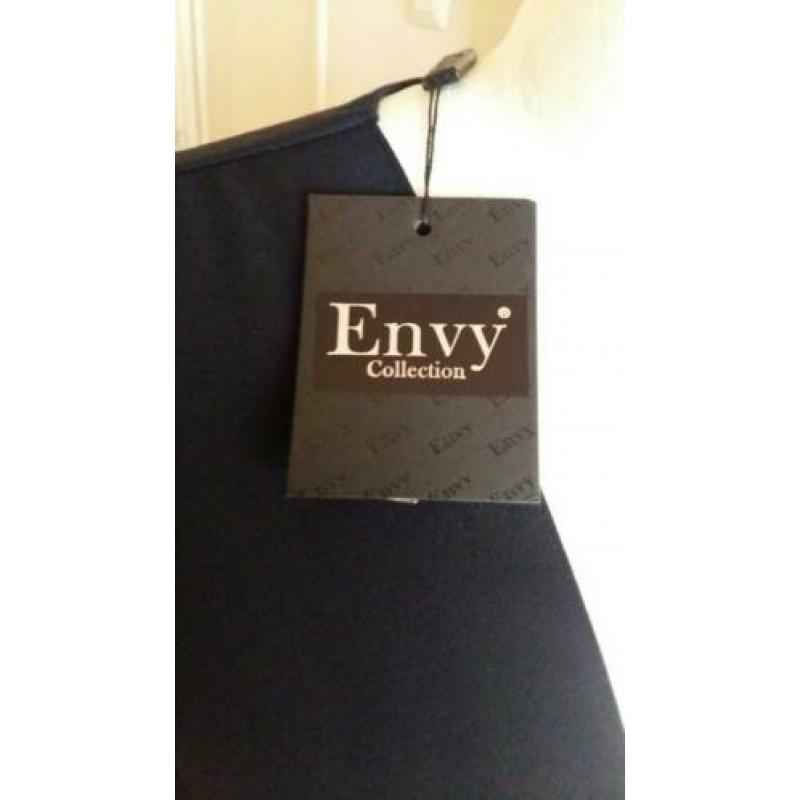 Prachtige jurk; envy ( l ) nieuw.