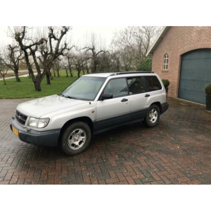 Subaru Forester 2.0 AUT 1998 Nieuwe APK