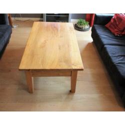 Te koop: Mooie Salontafel teakhout (gelakt)