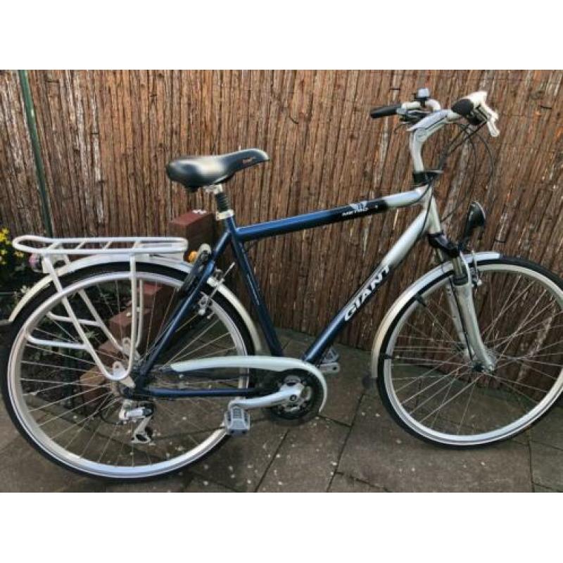 Heren Fiets merk Giant Type Metro 1