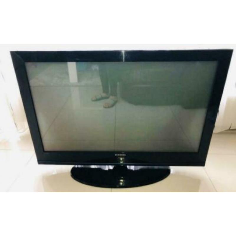 Plasma breedbeeld tv 107cm Samsung