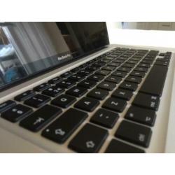 Macbook Pro 15” Mid 2012. -2,3GHz quad Core i7.-250 SSD