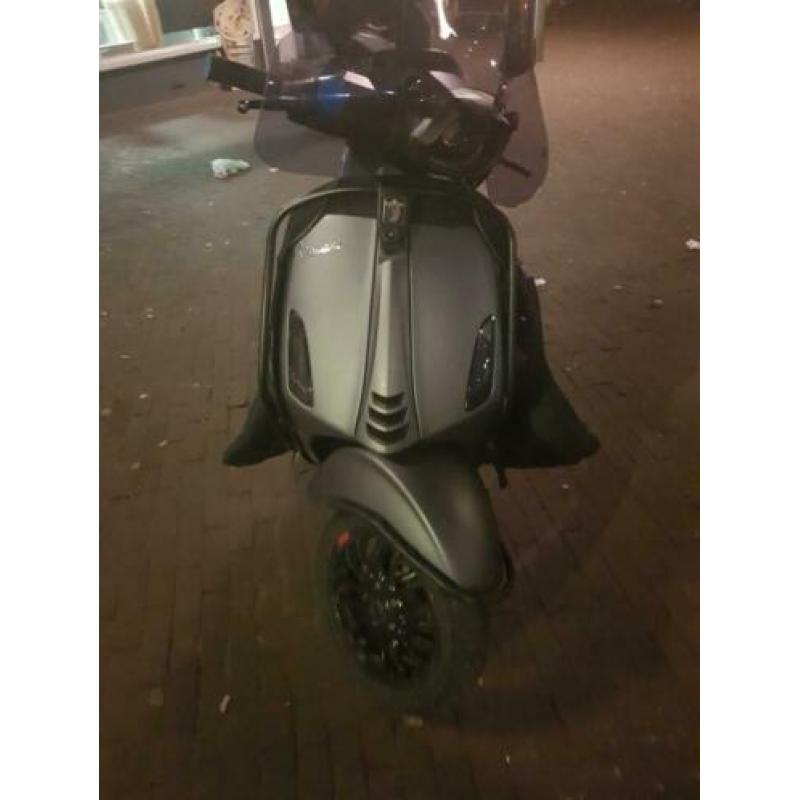 Vespa Sprint 2019 MODEL IGET