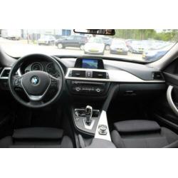 BMW 3 Serie Gran Turismo 320i Business airco, climate contro