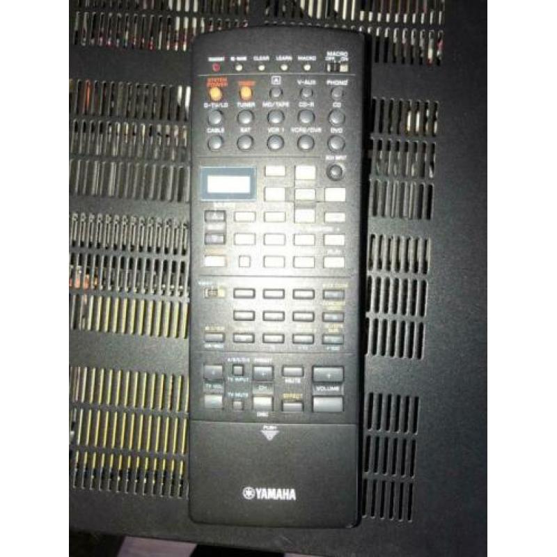 Yamaha AX-2 Dolby digital surround versterker