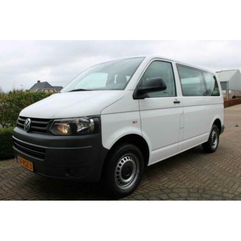 Volkswagen Transporter Kombi 2.0 TDI L1H1 Trendline Baseline