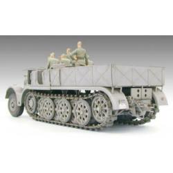 Tamiya 1:35 Sd.Kfz 9 'Famo' 18 tons halftrack