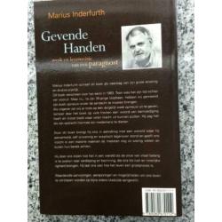 Gevende handen (Marius Inderfurth)