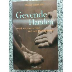 Gevende handen (Marius Inderfurth)