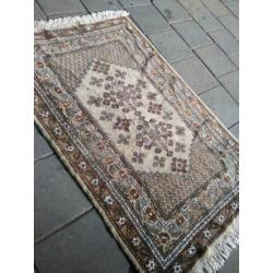 Vintage perzisch tapijt 140x60 cm.