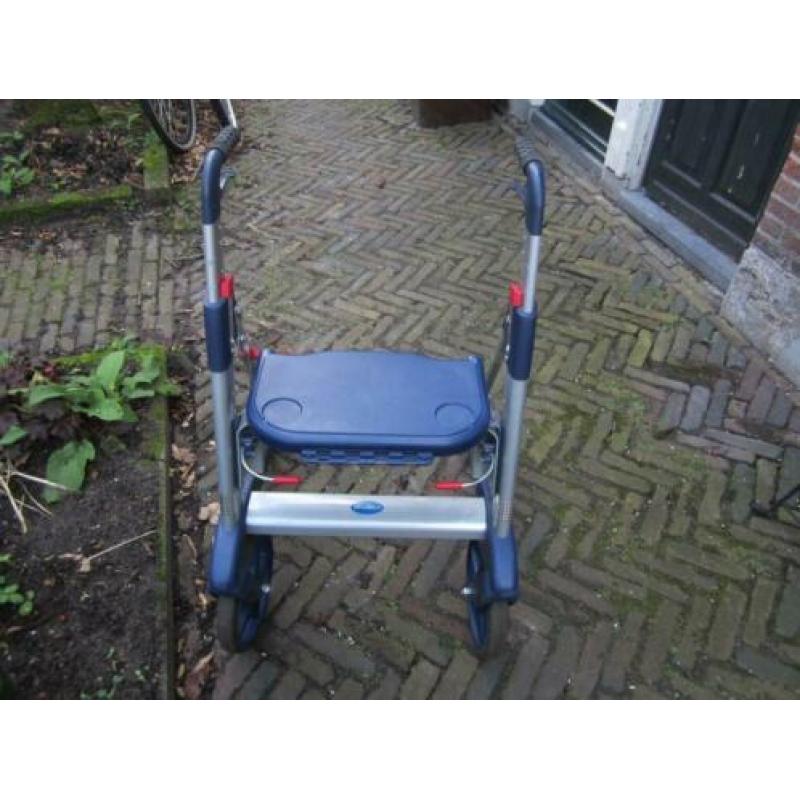 Mooie lichtgewicht rollator, opvouwb. ,zitting verstelbaar