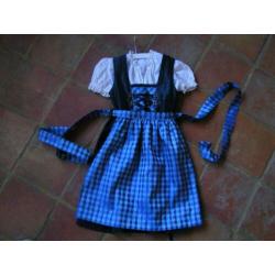 dirndl jurkje, schort, blouse maat 98 nr MM 88 ger akira