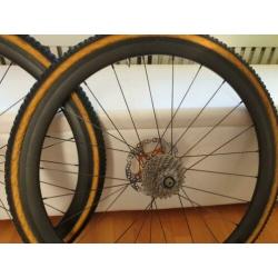 Carbon wielset 38mm Disc Tubular