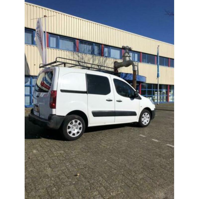 Peugeot Partner 1.6 HDI 66KW 120 L1 3PL 2009