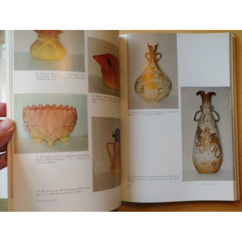 Boek: Art Glass Nouveau (Ray & Lee Grover, 1975)