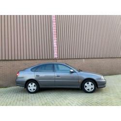 Toyota Avensis 1.8-16V Executive Airco Automaat Leer APK NAP