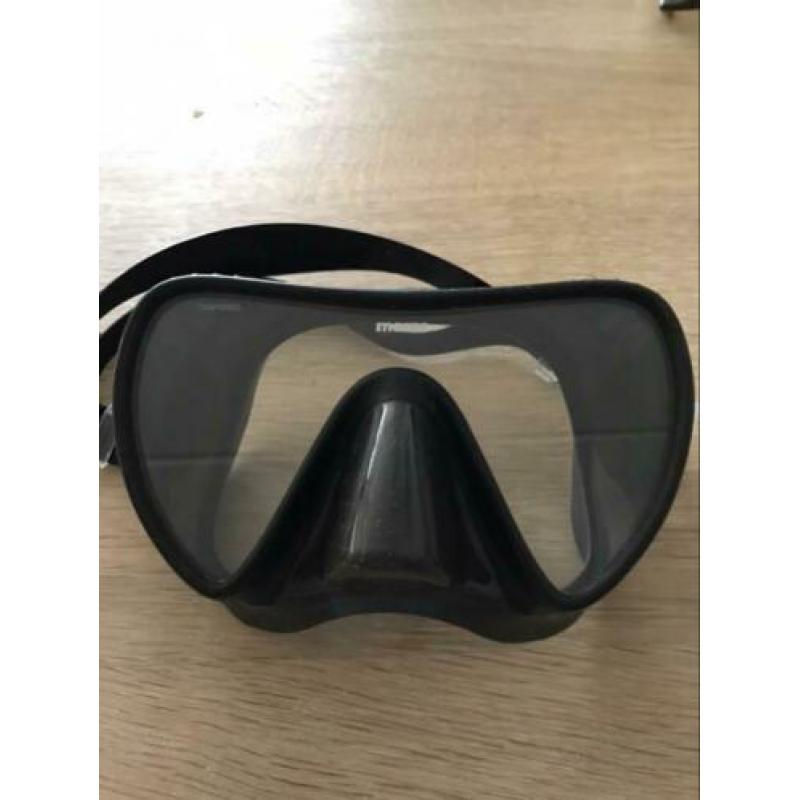 Mares Frameless masker