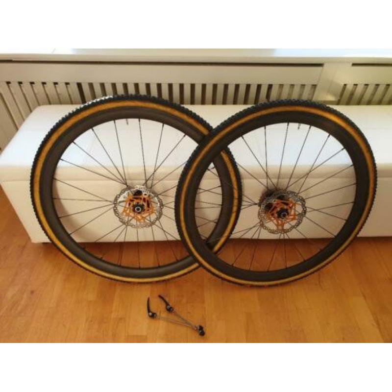 Carbon wielset 38mm Disc Tubular