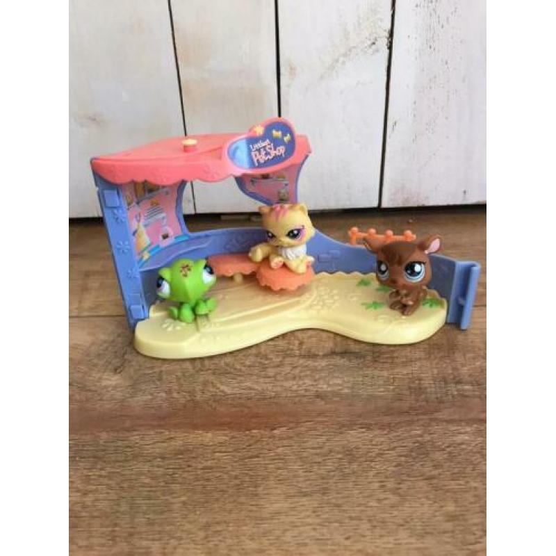 Littlest petshop