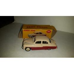 Dinky toys vauxhall cresta saloon