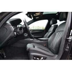 BMW 5 Serie 540i 340pk M-Sport Pano Comf-Zetels DA+ PA+ Adp-