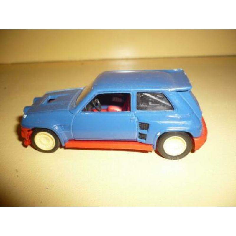 Mie18> oude solido renault maxi 5 turbo blauw