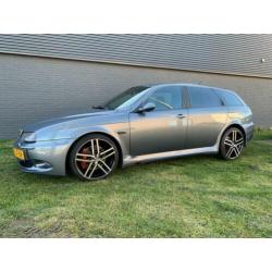 Alfa Romeo 156 Sportwagon 3.2 V6 GTA 251 pk | Leer |