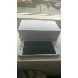 iPhone 6 64 gb zilver, werkt nog goed!