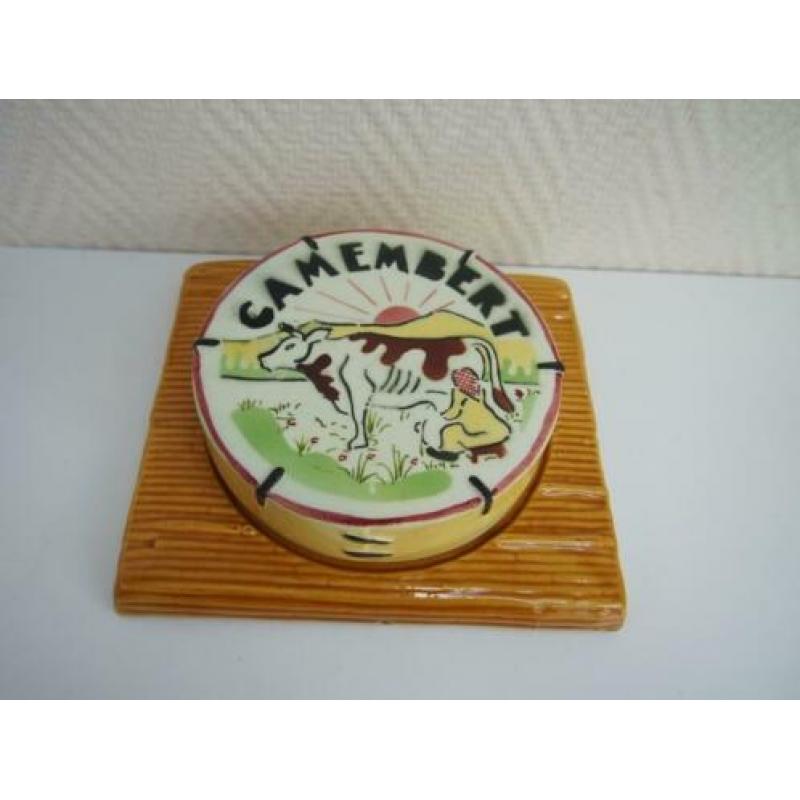 001 Camembert stolp, kaasdoos, kaasstolp, keramiek