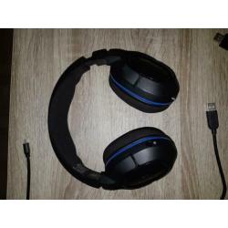 Turtle beach headset voor ps4 , weinig gebruikt.