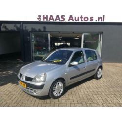 Renault Clio 1.6-16V Dynamique Luxe / APK MEI 2021 / 5 DEURS