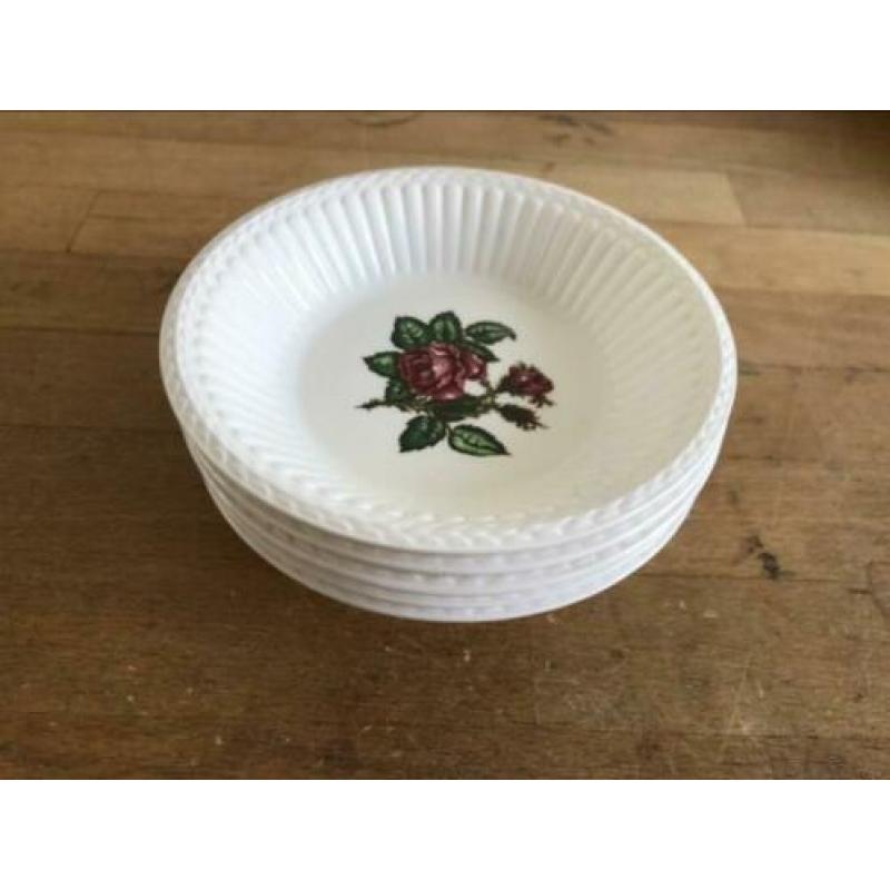 Wedgwood moss rose 5 compote/bonbon schaaltjes 13cm