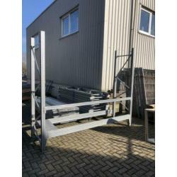 Te koop,34 meter pallet stelling 12 standers 78 liggers