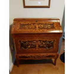 Prachtige klep secretaire