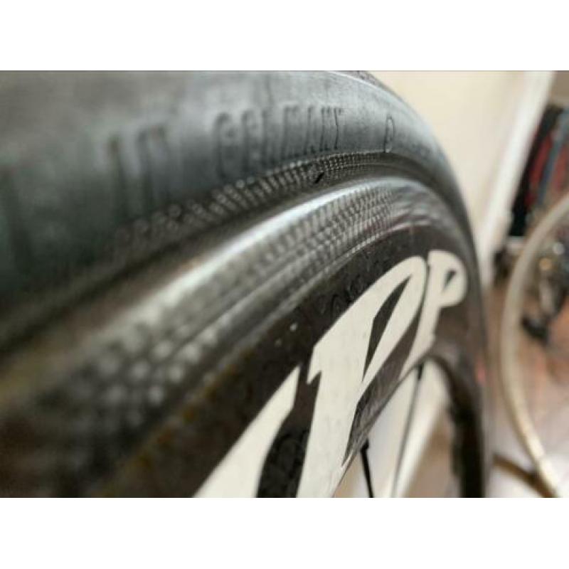 Zipp 404 firecrest full carbon clincher wielset / wielen