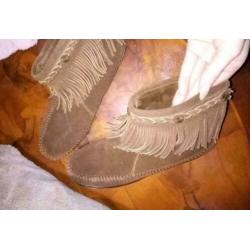 Minnetonka laarsjes bruin! Franjes Boho Ibiza Gipsy Bohemia