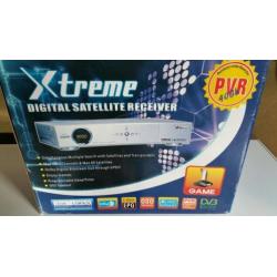 Xtreme Hdd Decoder met schotelantenne 96cm draaibaar