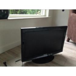 Panasonic TV 66 cm