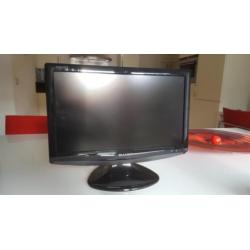 TV- Sharp Aquos LCD met gratis radio cd speler