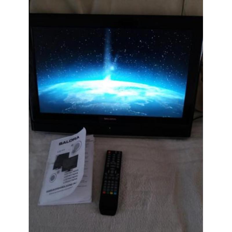 Salora lcd tv(56cm) 22 inch. ingebouwde dvd speler 40 euro