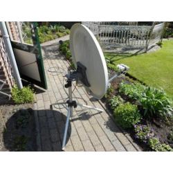 complete set satelliet ontvanger FTA Koning